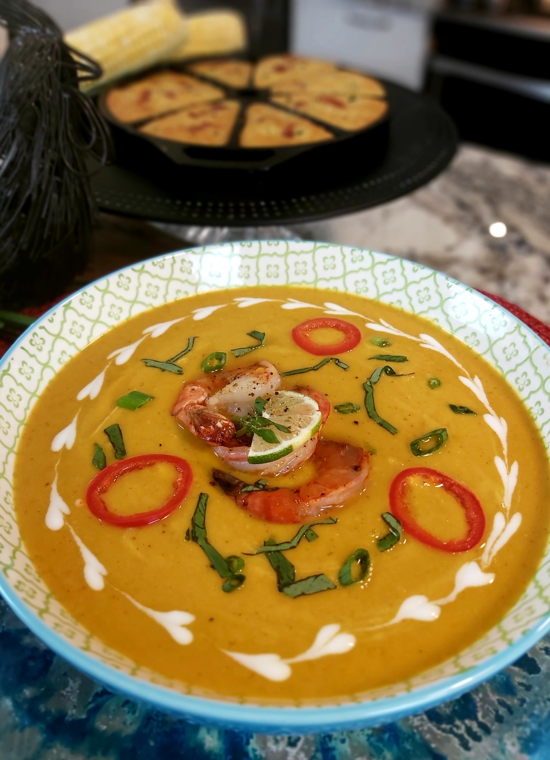 SAVOURY COCONUT CURRY SOUP